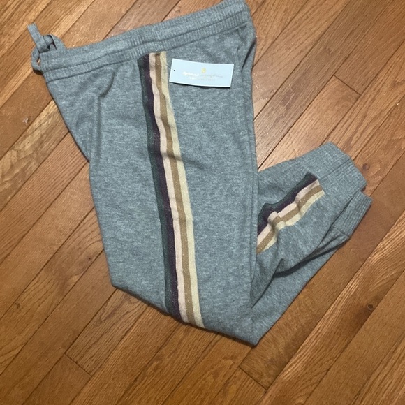 NWT RARE! Spiritual Gangster Rainbow Pride Knit Joggers w/unique color pattern - Picture 7 of 12
